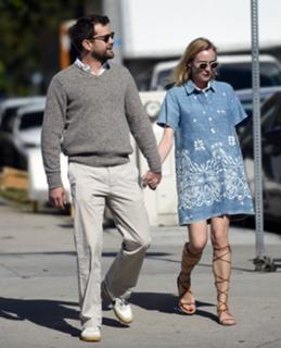 Diane Kruger feet photo thumbnail