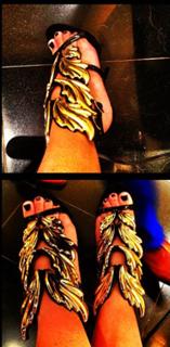 Adrienne Houghton feet photo thumbnail