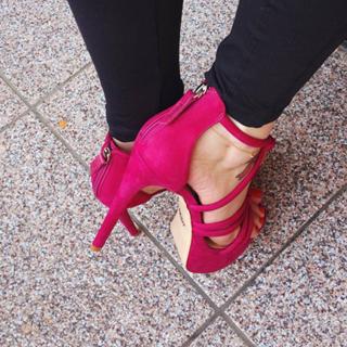 Jaqueline Mello feet photo thumbnail