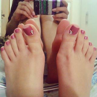 Isa Pes feet photo thumbnail