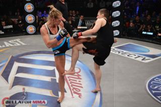 Holly Holm feet photo thumbnail