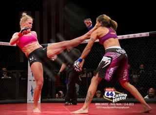 Holly Holm feet photo thumbnail