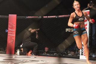 Holly Holm feet photo thumbnail