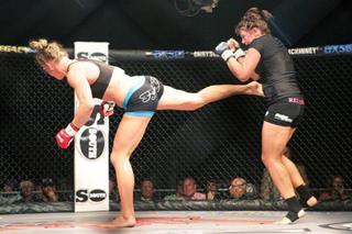 Holly Holm feet photo thumbnail