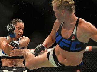 Holly Holm feet photo thumbnail