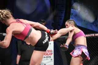 Holly Holm feet photo thumbnail