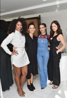 Minka Kelly feet photo thumbnail
