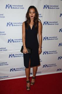 Jamie Chung feet photo thumbnail