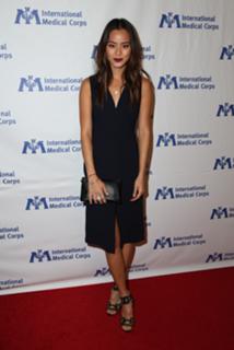 Jamie Chung feet photo thumbnail