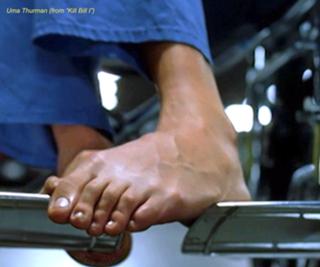 Uma Thurman feet photo thumbnail