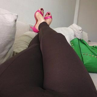 Jaqueline Mello feet photo thumbnail