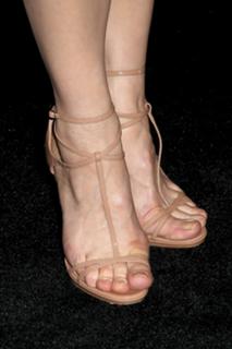 Cate Blanchett feet photo thumbnail