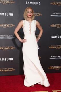 Jennifer Lawrence feet photo thumbnail