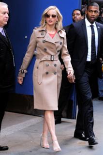 Jennifer Lawrence feet photo thumbnail