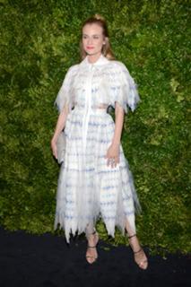 Diane Kruger feet photo thumbnail