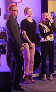 Fearne Cotton feet photo thumbnail