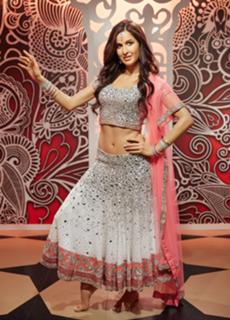 Katrina Kaif feet photo thumbnail