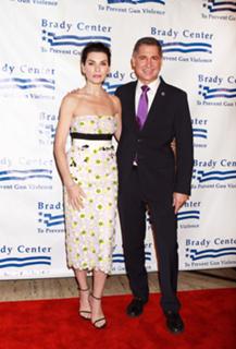 Julianna Margulies feet photo thumbnail