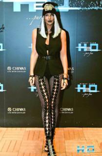 Jelena Karleusa feet photo thumbnail
