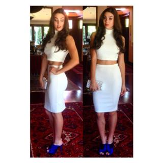 Kira Kosarin feet photo thumbnail