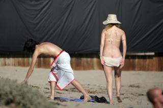 Mischa Barton feet photo thumbnail