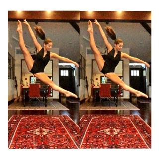 Kira Kosarin feet photo thumbnail