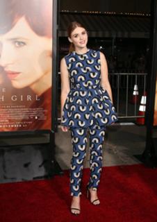 Holland Roden feet photo thumbnail