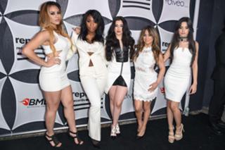 Camila Cabello feet photo thumbnail