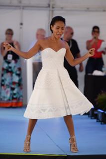 Jada Pinkett Smith feet photo thumbnail