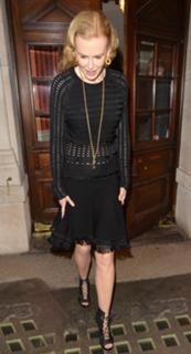 Nicole Kidman feet photo thumbnail