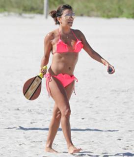 Eva Longoria feet photo thumbnail