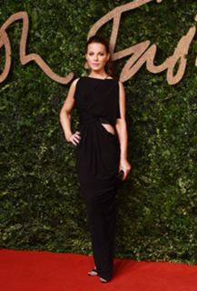 Kate Beckinsale feet photo thumbnail