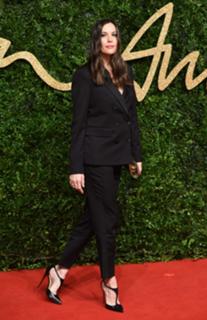 Liv Tyler feet photo thumbnail