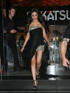 Camila Cabello feet photo thumbnail