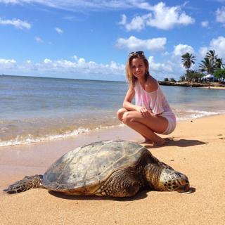 Shantel VanSanten feet photo thumbnail