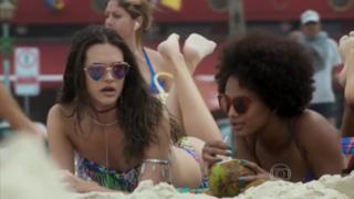 Juliana Paiva feet photo thumbnail