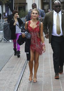 Alexa PenaVega feet photo thumbnail