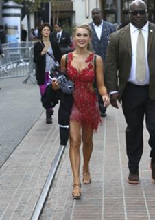 Alexa PenaVega feet photo thumbnail