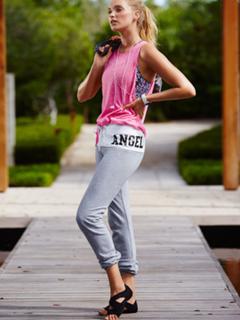 Elsa Hosk feet photo thumbnail