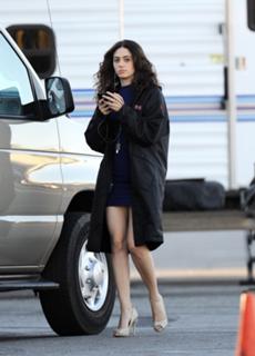 Emmy Rossum feet photo thumbnail