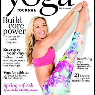 Kino MacGregor feet photo thumbnail