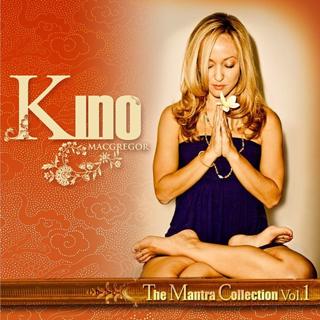 Kino MacGregor feet photo thumbnail