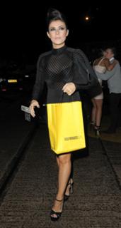 Kym Marsh feet photo thumbnail