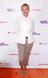 Uma Thurman feet photo thumbnail