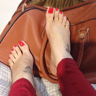 Jaqueline Mello feet photo thumbnail