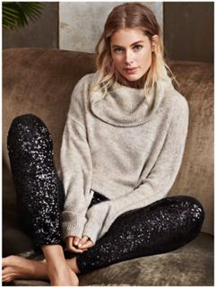 Doutzen Kroes feet photo thumbnail
