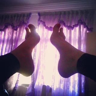 Isa Pes feet photo thumbnail