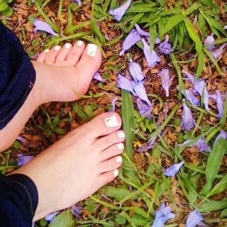 Isa Pes feet photo thumbnail