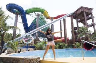 Anitta feet photo thumbnail