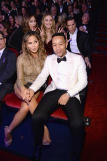 Chrissy Teigen feet photo thumbnail